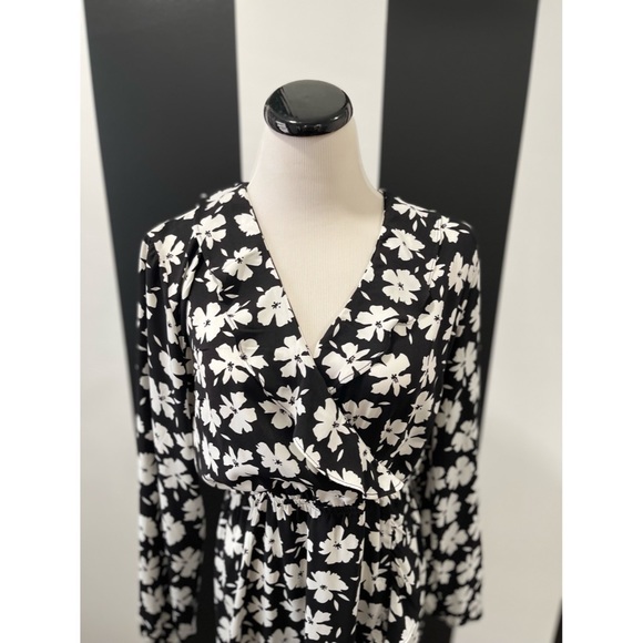 Dynamite Dresses & Skirts - Black & White Floral Long Sleeve V-Neck Mini Ruffle Dress